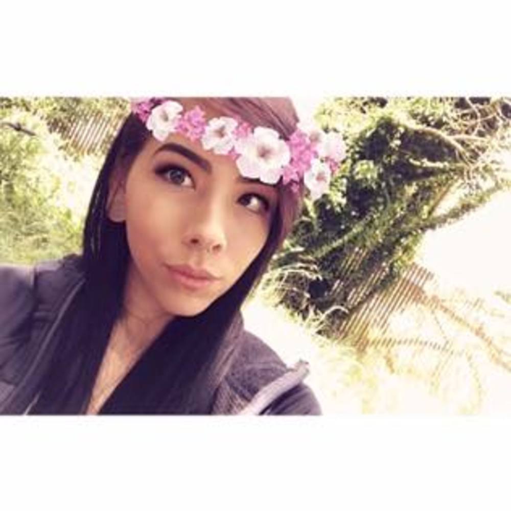 Meet your Posher, Brittini